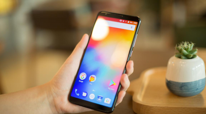 MWC 2018. Представлены Vernee M7 и V2 с двойной камерой MWC 2018. Представлены Vernee M7 и V2 с двойной камерой