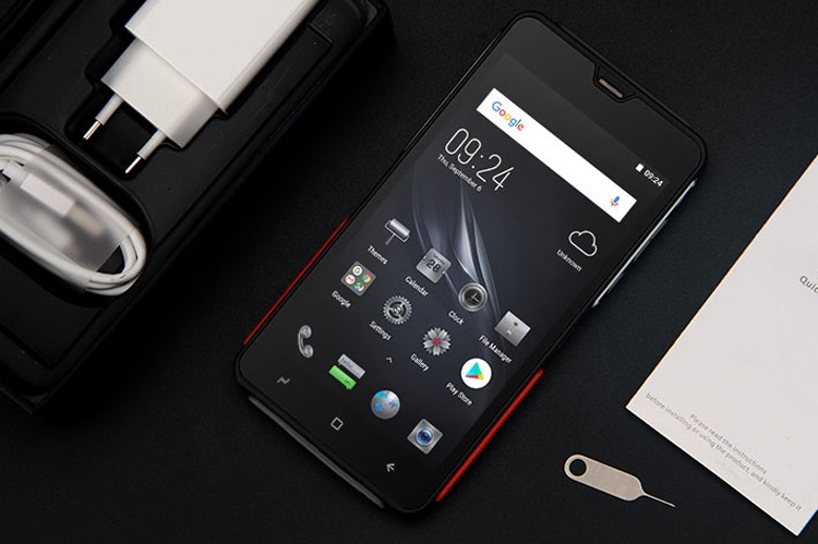Elephone Soldier – первый в мире защищенный смартфон с 2K-дисплеем